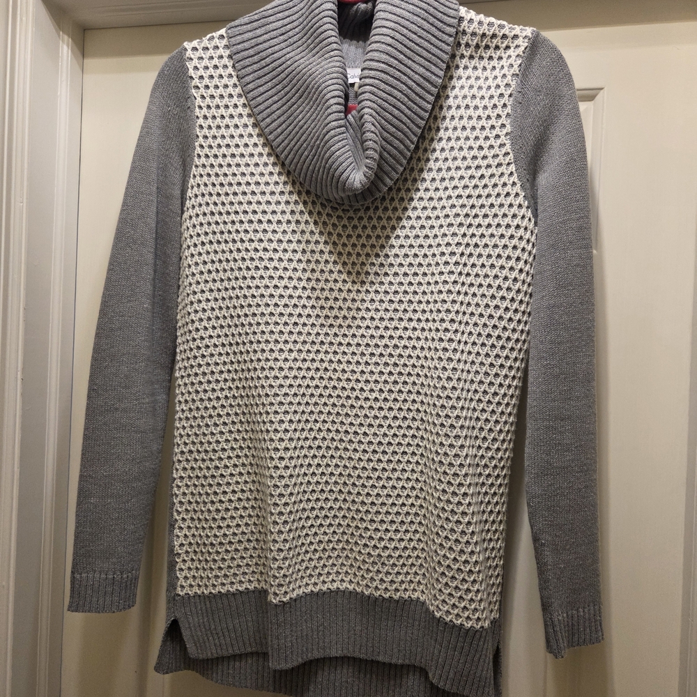 Calvin Klein Gray and Red Knit Sweater